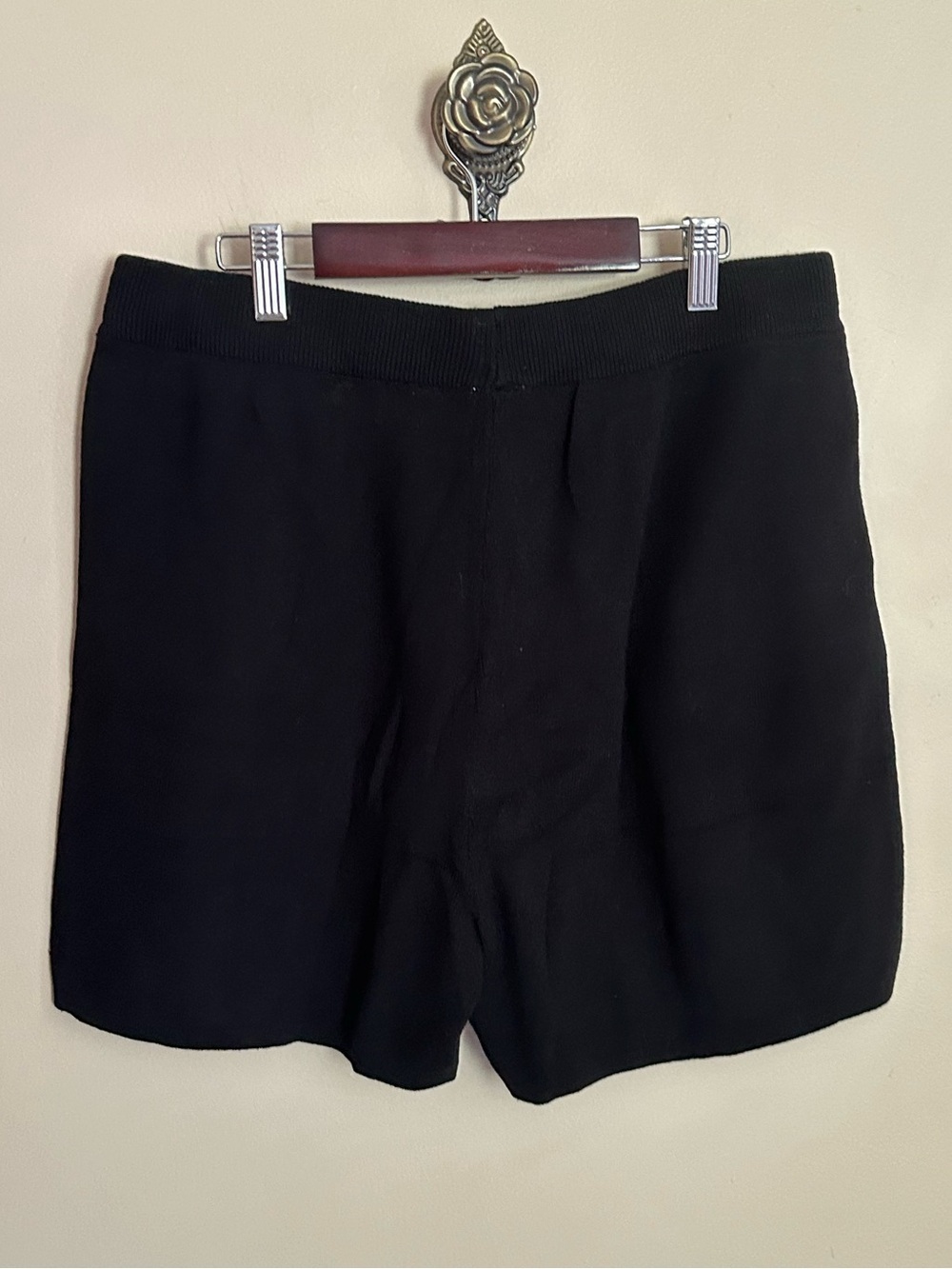NWT Zesica Short Sleeve Mock Neck Knit Pullover Top and Shorts Set XL Black - Picture 6 of 12
